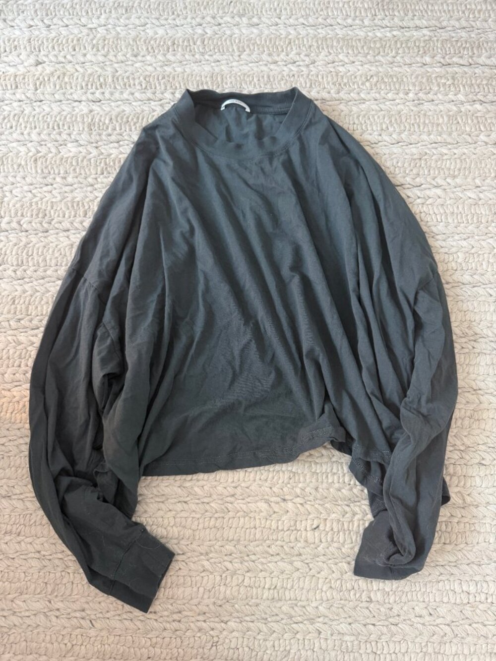 The Row: Haru cotton l/s t-shirt - Washed Black